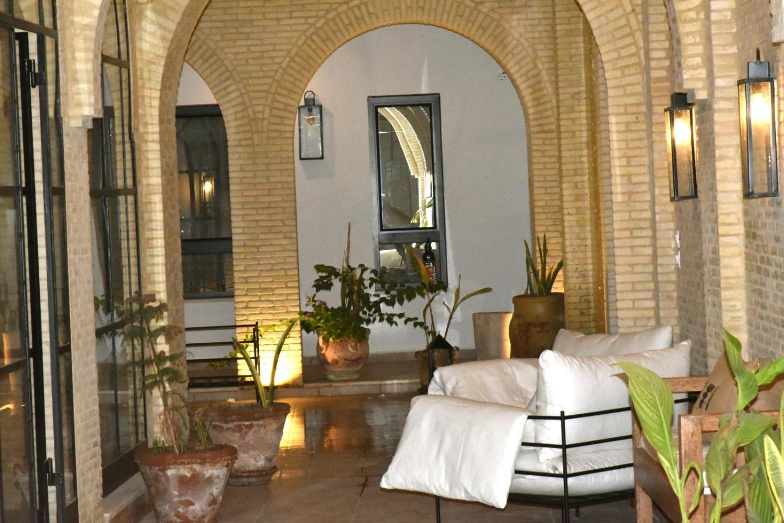 Maison D'Hotes Villa Fatima โทเซอร์ ภายนอก รูปภาพ