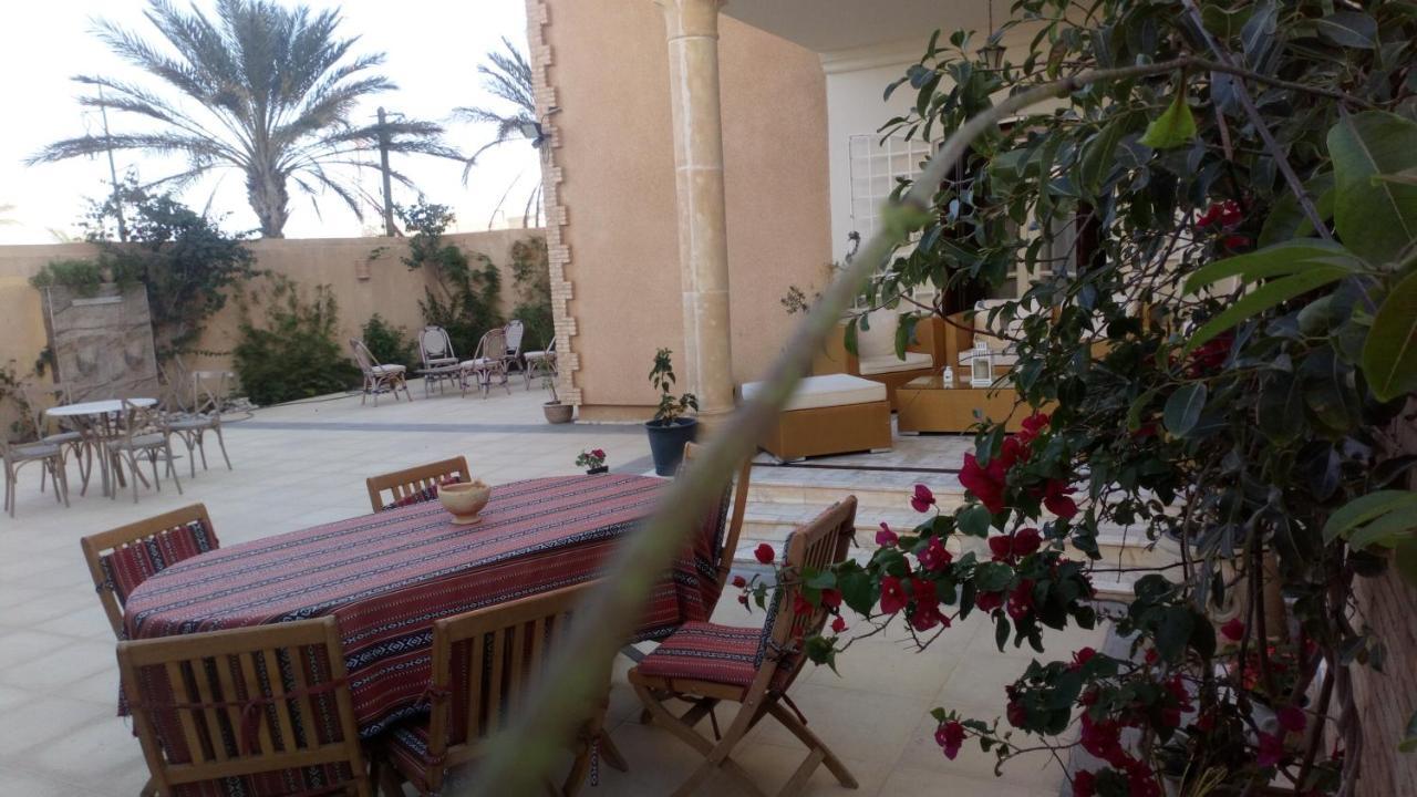 Maison D'Hotes Villa Fatima โทเซอร์ ภายนอก รูปภาพ